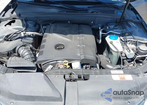 2010 Audi A4 2.0T Premium z USA, uszkodzony, nr VIN WAUWFAFL5AA040311